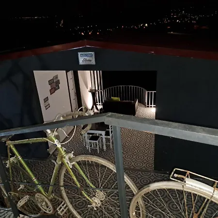 Bicycle House * פלגראס
