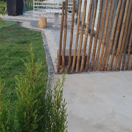 Gospodarstwo agroturystyczne Bicycle House *