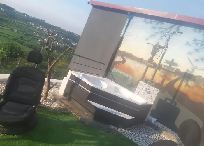 Bicycle House Фермерский дом *